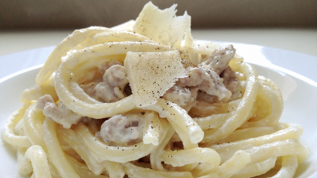 bucatini ricotta i botifarra